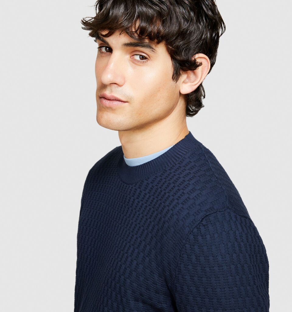 Solid colored sweater - men's crew neck sweaters - Dark Blue | Sisley image number 5